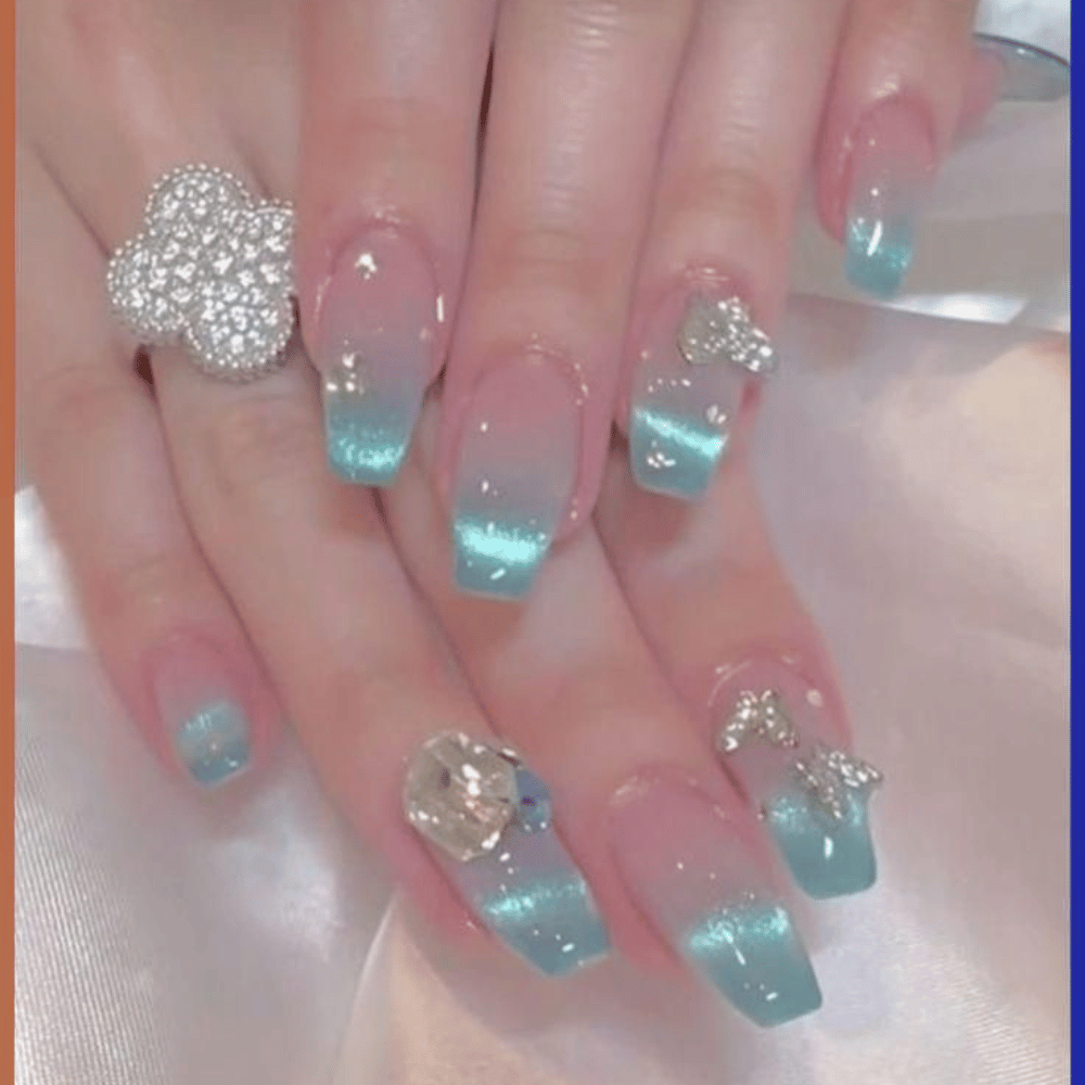 ocean waves and seashells nails