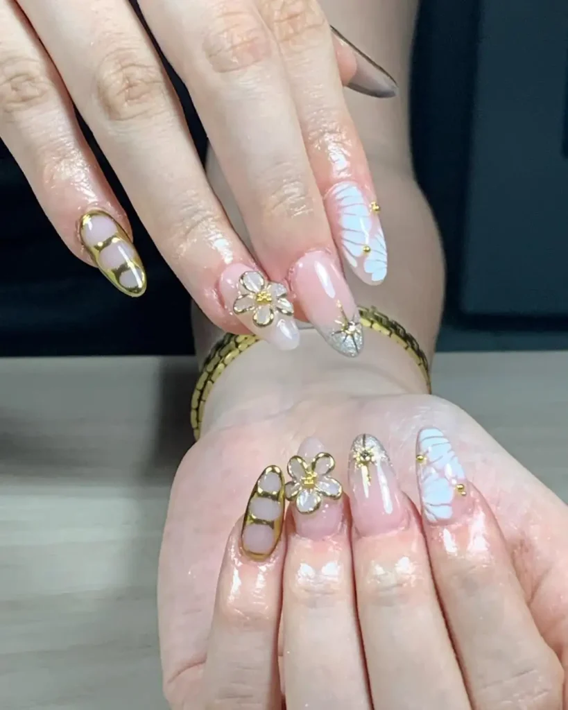 glitter nails