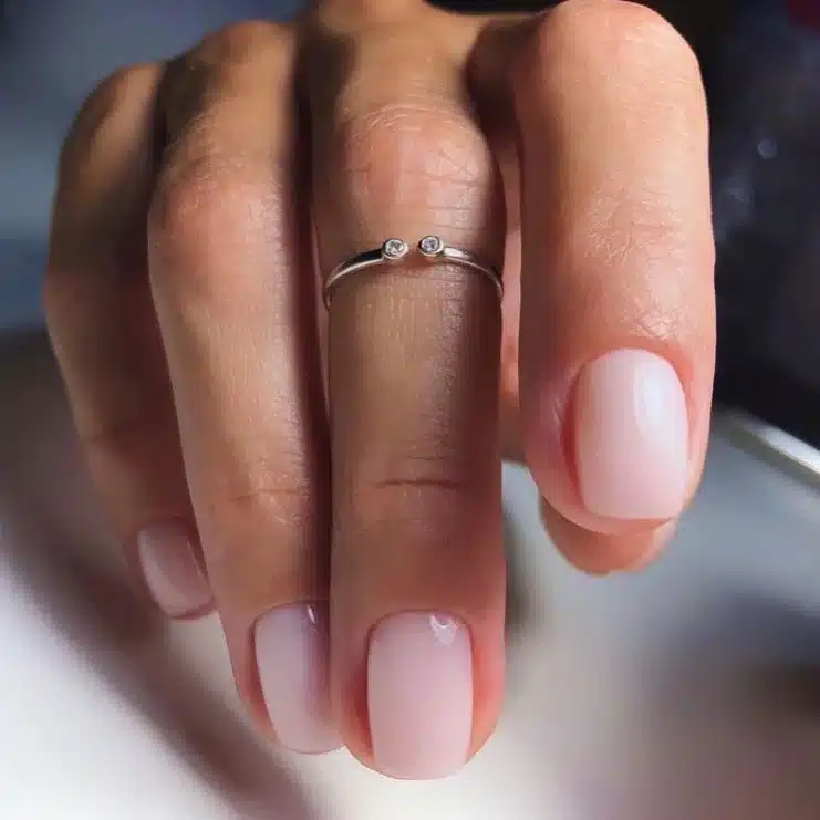 pink nails