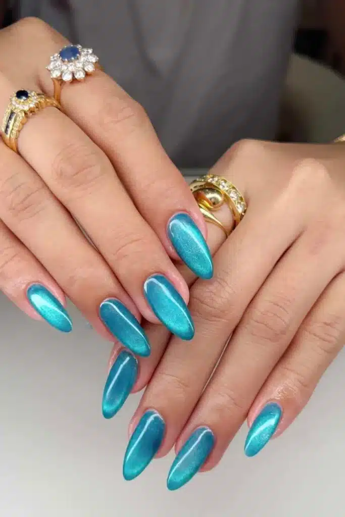 blue acrylic nails
