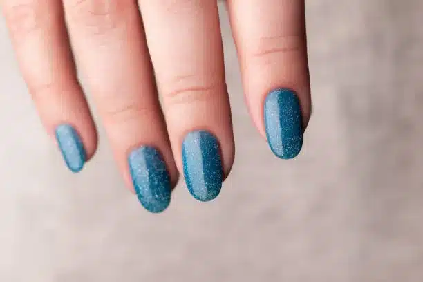 Blue glitter nails