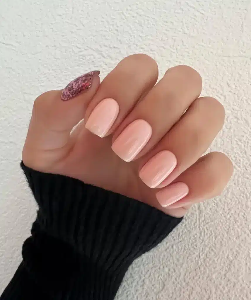 pink nails