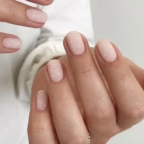pink nails