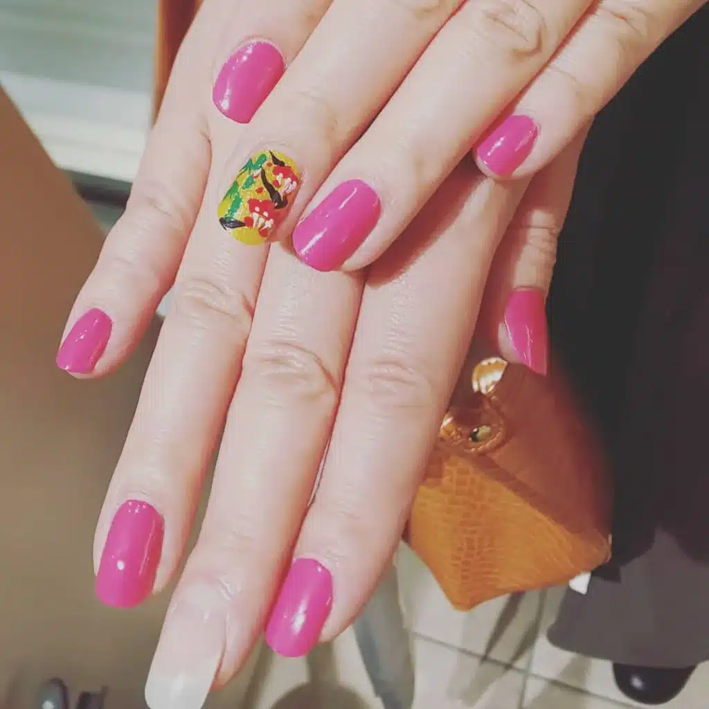 Pink nails