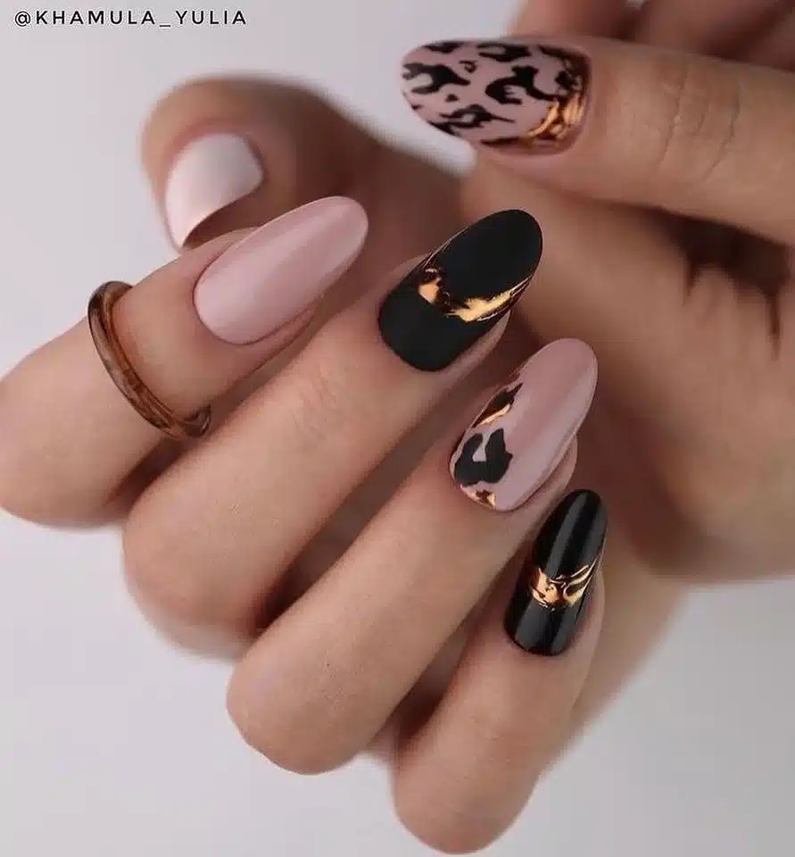 pink nails inspo