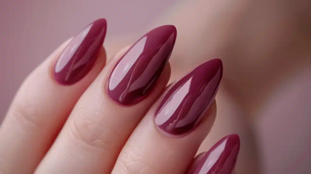Minimalist French tips