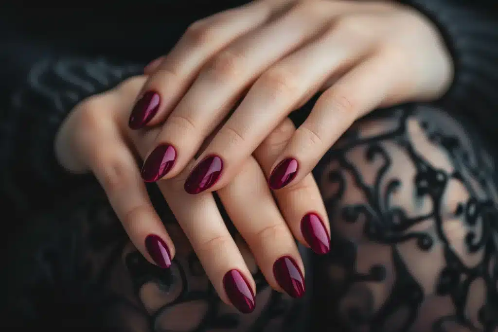 Almond nails for short nail beds

