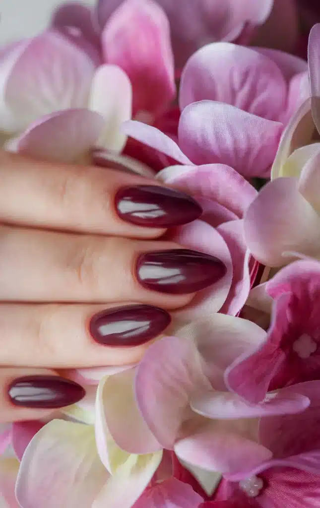 Bright almond nails short

